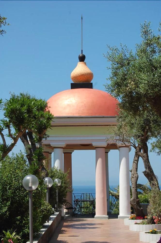Hotel Terme Rosaleo Casamicciola Terme Exterior foto